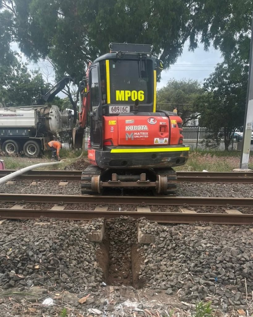 Matrix Unlimited excavator providing plant hire support for rail and civil infrastructure works